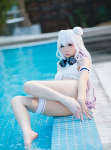 中国美女黄色大片_迅雷1080